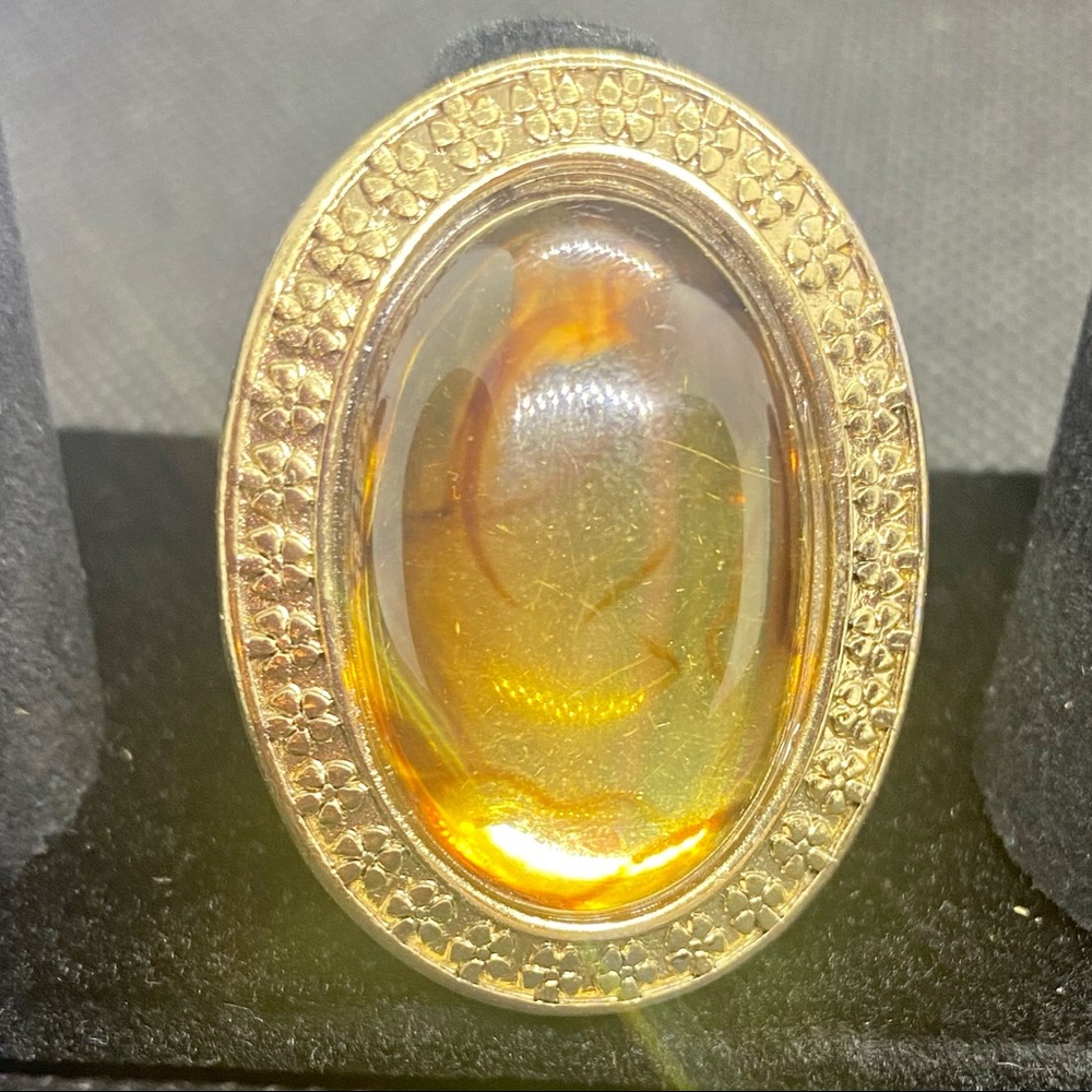 SIZE 8 Fashion Ring
